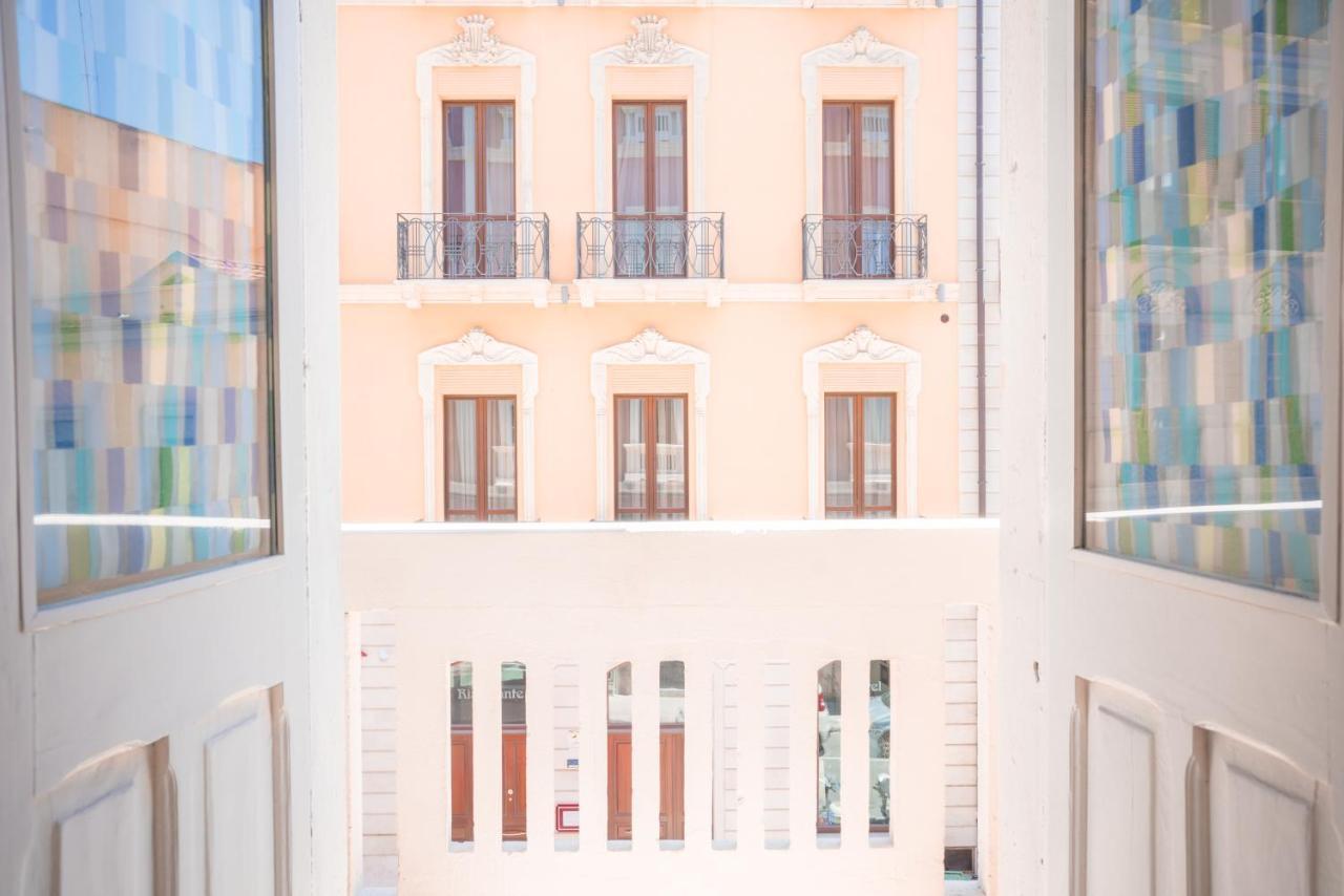 Linee Moderne Apt - Wifi - Ac 卡利亚里 外观 照片